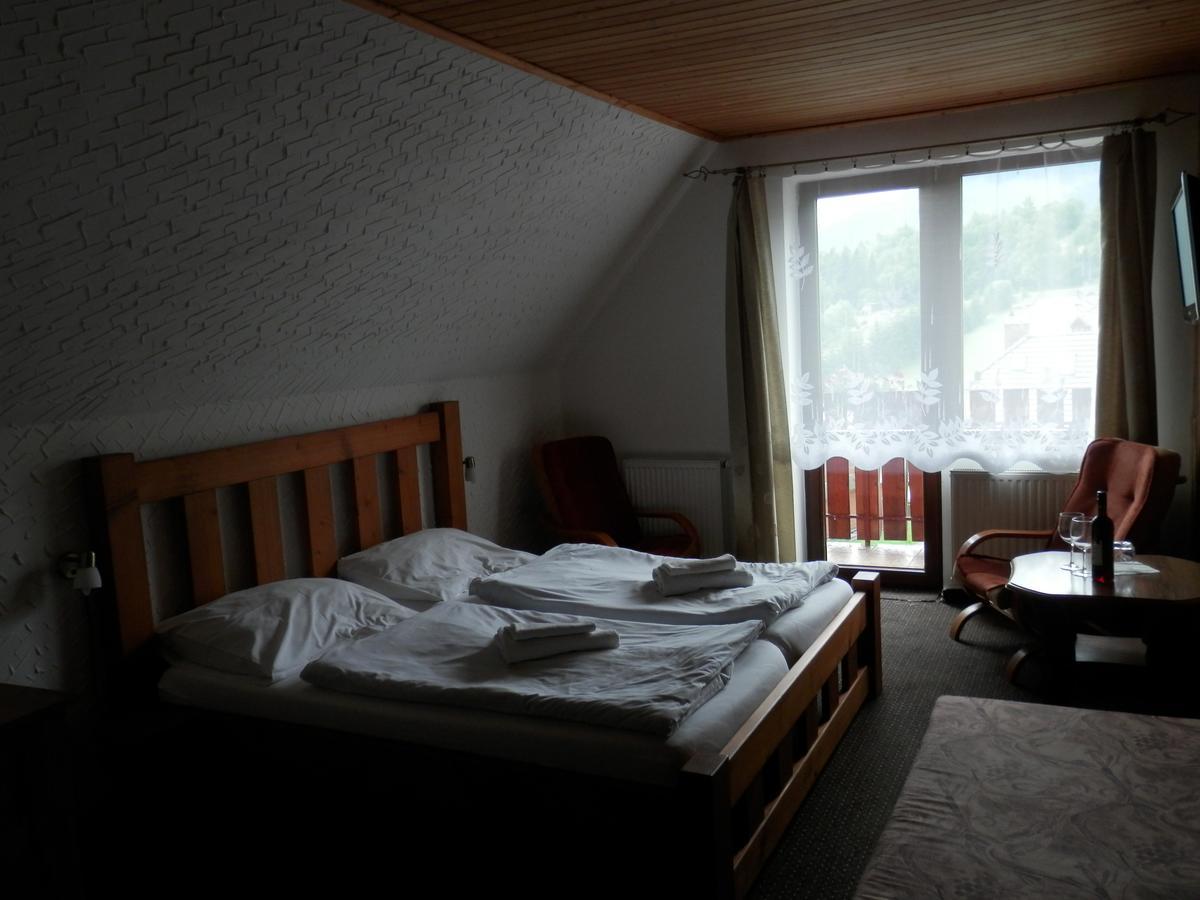 Penzion Slovakia Sebesér Kültér fotó